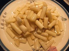 酸辣藕带-三妹小龙虾·黄油蟹(华侨城总店)
