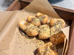 手摇苏籽糍粑-新辣道鱼火锅(领展购物广场·中关村店)