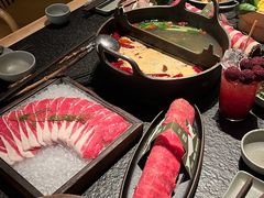 -三出山火锅(南京万象天地店)