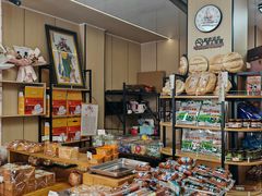 -秀云俄罗斯列巴屋(军星小区店)