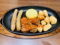 特色烤肠拼盘-萨莉亚意式餐厅(杭州滨江天街店)