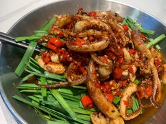 香辣鱿鱼须-费大厨辣椒炒肉(通州万达店)