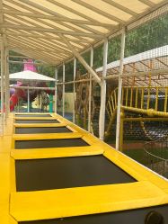 -爱伴·布鲁豪斯游乐场