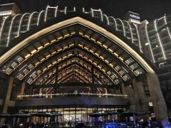 -三亚湾海居铂尔曼度假酒店