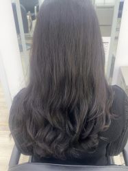 -LILI·HAIR SALON理理造型