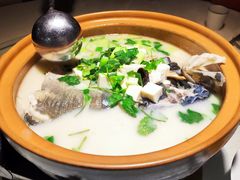 -姜君·千岛湖鱼头馆(浦东大道店)