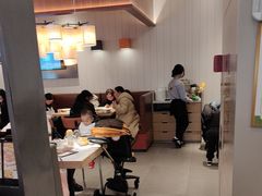 -菲滋意式餐厅(临海银泰店)