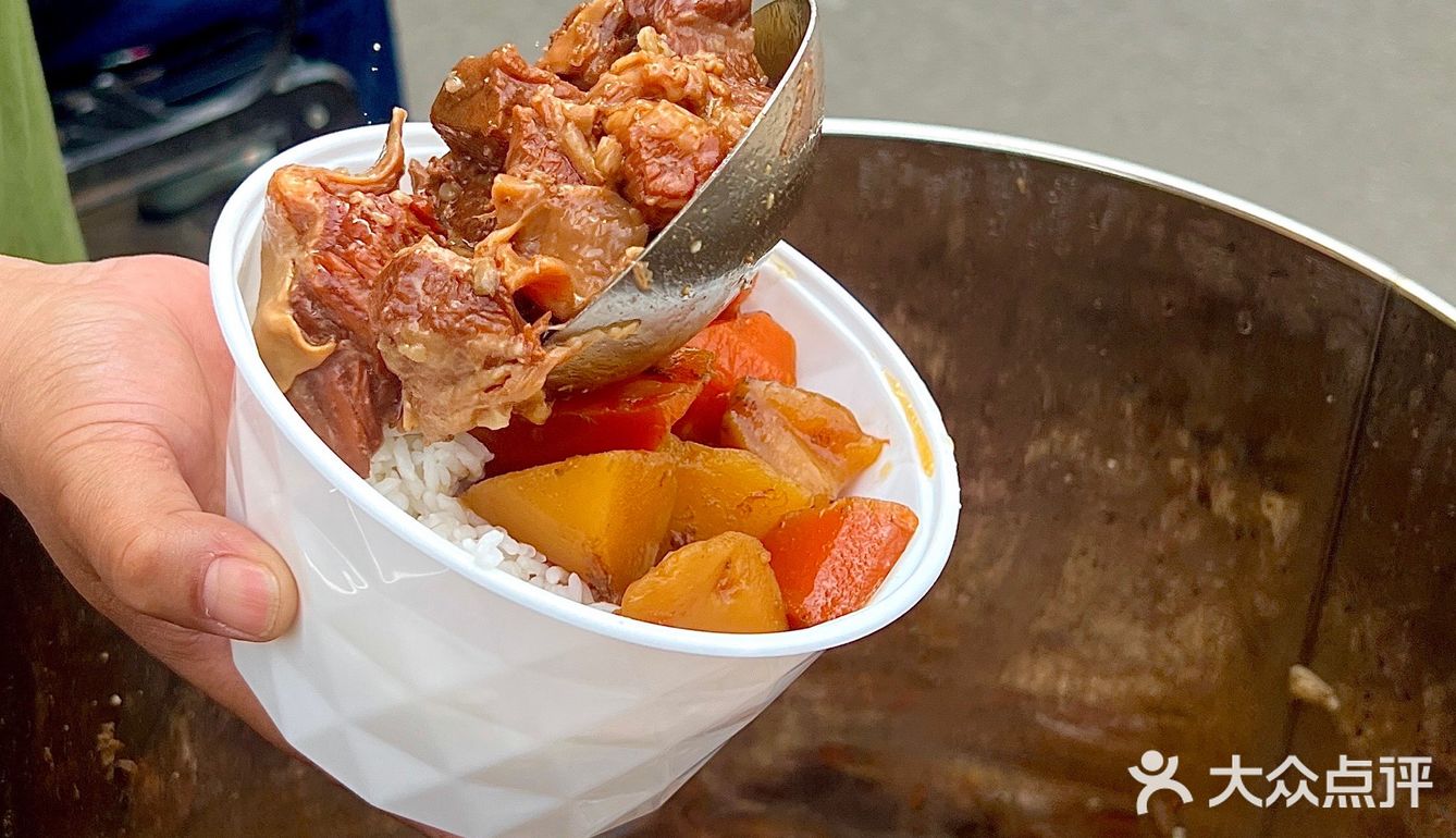 天津！来西北角就为了他家这一口牛肉烧饼….