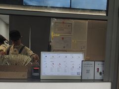 -喜茶(上海淮海中路渔阳里店)
