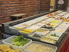-大食代美食广场(上海中心店)