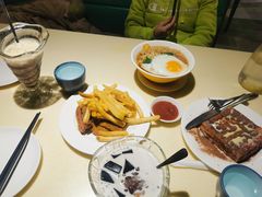 -龙记烧腊茶餐厅(常德路店)