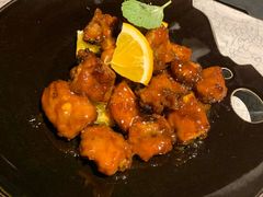 -穹六人间 people 6(岳阳路店)