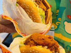 -麦当劳(哈西万达店)