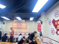 -明姨仔潮汕美食·碳炉猪脚·汕尾牛腩饭·起片鸡煲(起义路店)