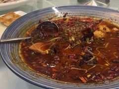 -胡记饭店(保工街店)