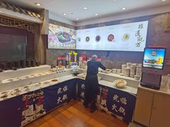 -沸炉重庆老火锅(军事博物馆店)