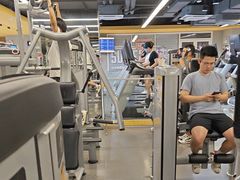 -超鹿运动(大唐世家店)