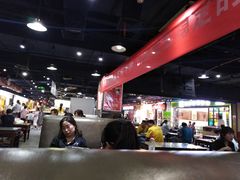 大堂-食上东新街美食街区(民乐新都会店)