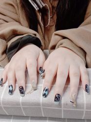 点击看大图 -UGIRL有个美甲