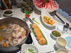 -东椰·海南椰子鸡火锅(朝阳门店)