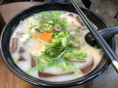 -鸭小妹鸭血粉丝(老门东店)