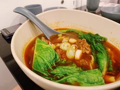 红烧牛肉面-鹿港小镇(黄金店)
