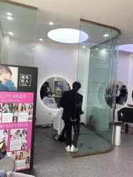 -MOVAN  HAIR莫凡匠人发型屋