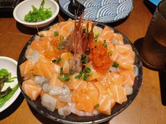 三文鱼火山丼-魔丼屋(日月光店)
