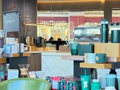 -星巴克臻选(深圳龙华红山天虹店)