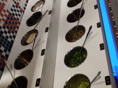 自助调料区-花田里捞牛火锅(天润店)