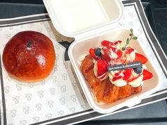 -BUTTERFUL&CREAMOROUS 黄油与面包(万象城店)