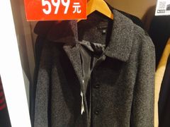 -优衣库(上海虹口龙之梦店)