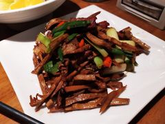 -黑鸡小馆(金源店)