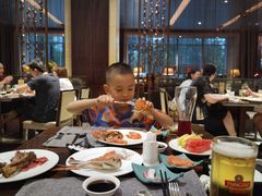 -北京希尔顿逸林酒店-逸轩西餐厅-自助餐厅