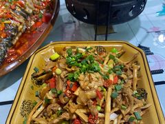 -朗妈私房菜(婺女州店)