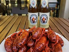 -臻鲜燕海鲜融合餐厅(金陵style店)