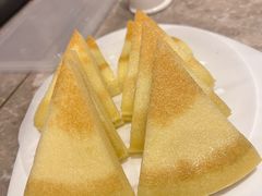 -月枫江南小馆(绿地缤纷广场店)