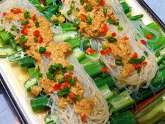 蒜蓉粉丝蒸秋葵-阿谋美食·广西菜