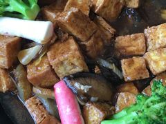 -鑫巴蜀小镇 · 水煮鱼专研店(玉桥店)