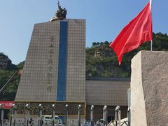 -平西抗日烈士陵园