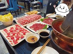 -楼外楼大刀肉传统火锅居(幸福街店)