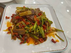 -钟记陕南菜·煎锅鱼(红专南路店)