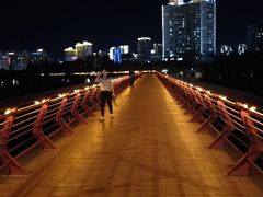 -金鸡岭桥头公园