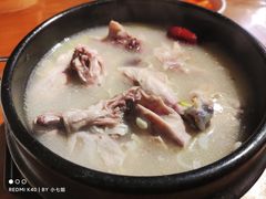 -长寿参鸡汤(朝韩风情街店)