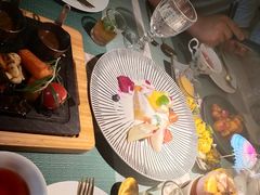 -蜜桃花开·中西融合菜E&W(南长街店)