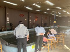 -光头佬室内钓虾场·烧烤·团建·亲子(中山八路店)