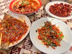 -老三样·旧食新味(绿地店)