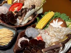 -湊湊火锅·茶憩(合生汇购物中心店)