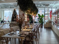 -ins森林童话餐厅coffee&bistro