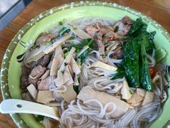 -遇龙河大樟树农家乐